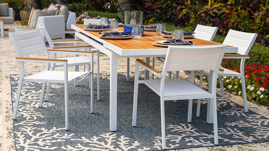 Outdoor Furniture In Miami Fl From Modern Home 2 Go - Modern Outdoor Furniture Miami Florida